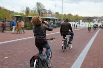 Борьба с угоном велосипедов в Амстердаме - опыт города и рекомендации для эффективной противодействия!