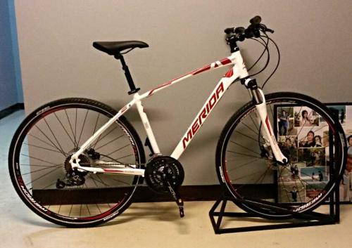 Кроссовый велосипед Merida CROSSWAY 10 V - подробный обзор модели - особенности, технические характеристики, отзывы пользователей