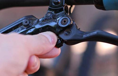 Shimano и SRAM представляют инновационные тормоза с кабелем через руль - революционный прорыв в мировой велоиндустрии!