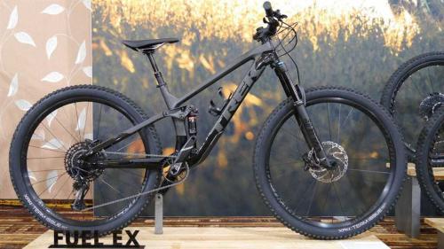 Двухподвесный велосипед Trek Fuel EX 9.8 27.5