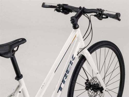 Обзор женского велосипеда Trek FX 3 Equipped Stagger - характеристики, отзывы и особенности модели, которые помогут вам сделать правильный выбор