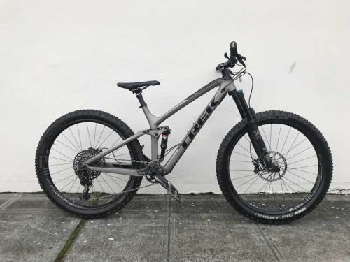 Обзор двухподвесного велосипеда Trek Fuel EX 9.8 GX 27.5 - характеристики, отзывы и особенности модели