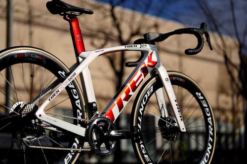 Обзор шоссейного велосипеда Trek Madone SLR 9 Disc eTap - подробные характеристики, фото, отзывы и рекомендации