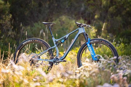 Двухподвесный велосипед Merida NINETY SIX XT 29 - полный обзор модели, подробные характеристики и реальные отзывы