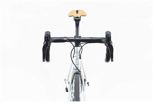 Обзор шоссейного велосипеда Scott Addict RC 15 disc - модель с впечатляющими характеристиками, мнения владельцев