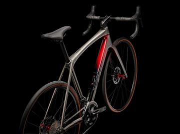 Шоссейный велосипед Trek Domane AL 4 - полный обзор, подробные характеристики, личные отзывы и рекомендации - почему он стоит своих денег!